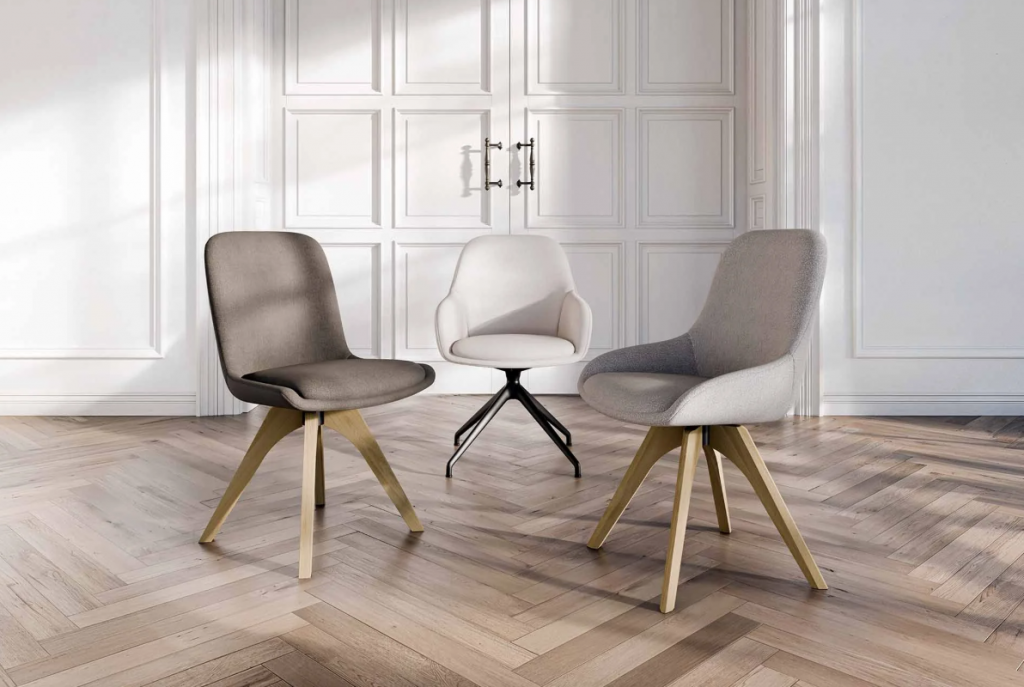 Lais Möbel Anrei Stuehle