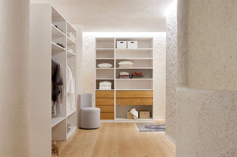 Lais Moebel Gaderform Schrank